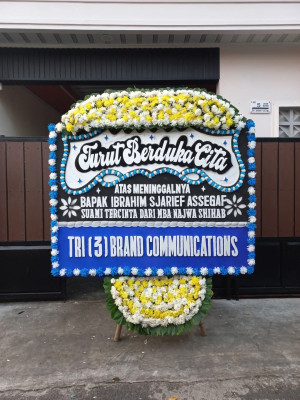 Papan Bunga Duka di Cibogo